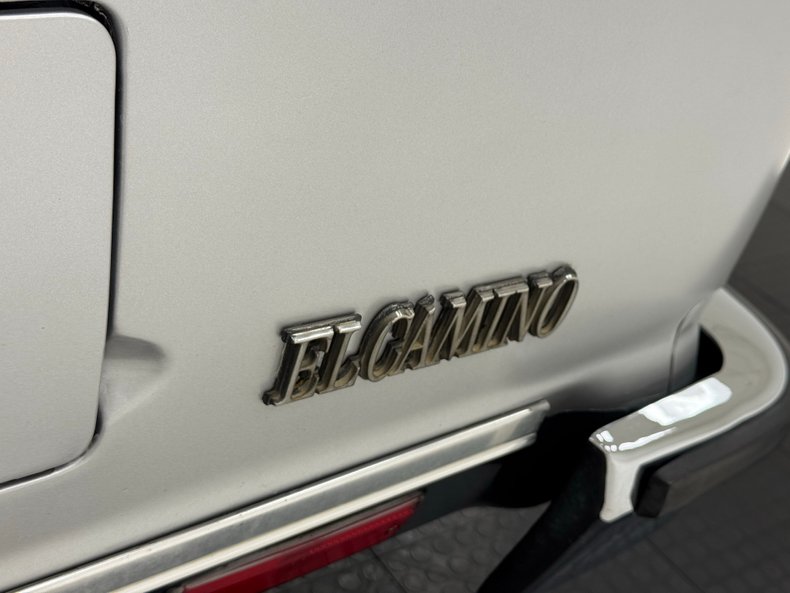 Chevrolet-El-camino-1987-Silver-Gray-26