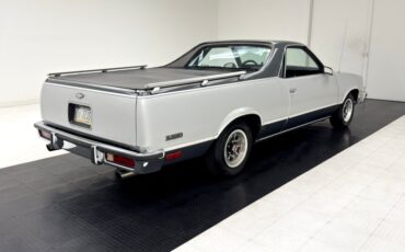 Chevrolet-El-camino-1987-Silver-Gray-4