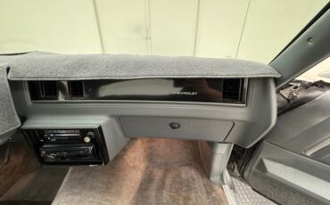 Chevrolet-El-camino-1987-Silver-Gray-44