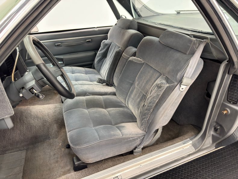 Chevrolet-El-camino-1987-Silver-Gray-9