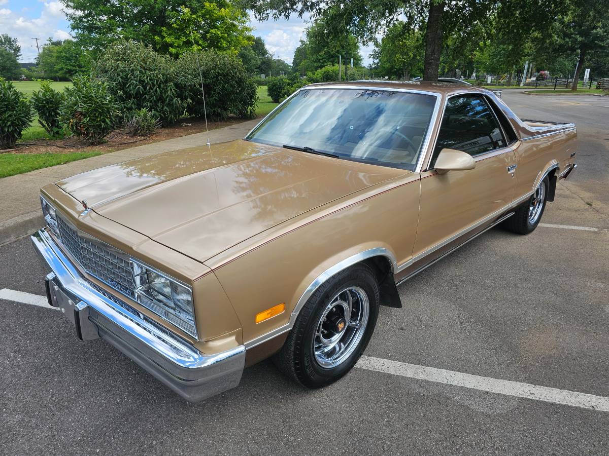 Chevrolet-El-camino-1987-brown-1