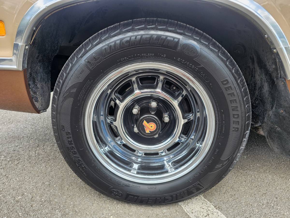 Chevrolet-El-camino-1987-brown-13