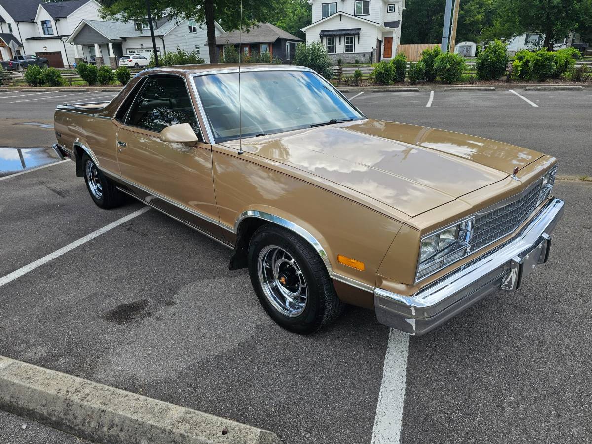 Chevrolet-El-camino-1987-brown-3