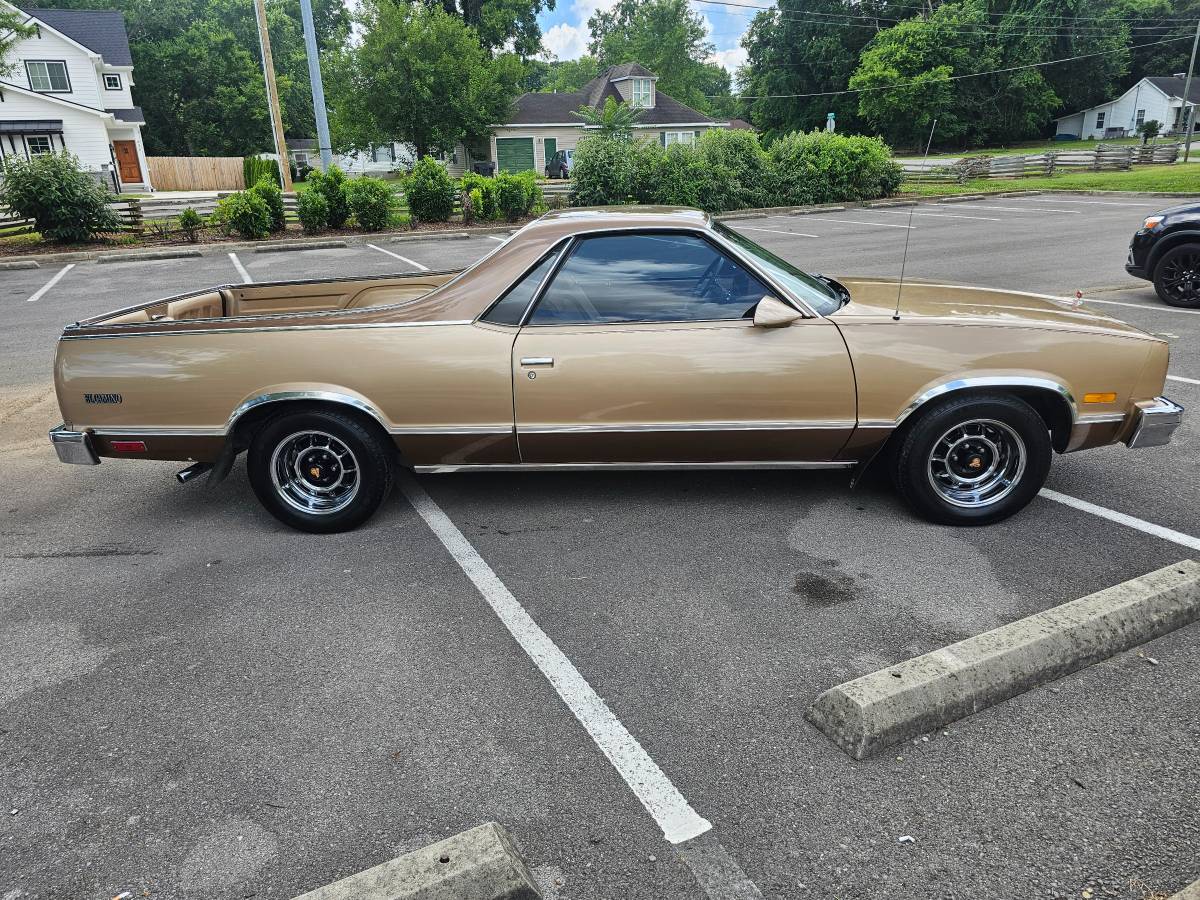 Chevrolet-El-camino-1987-brown-4