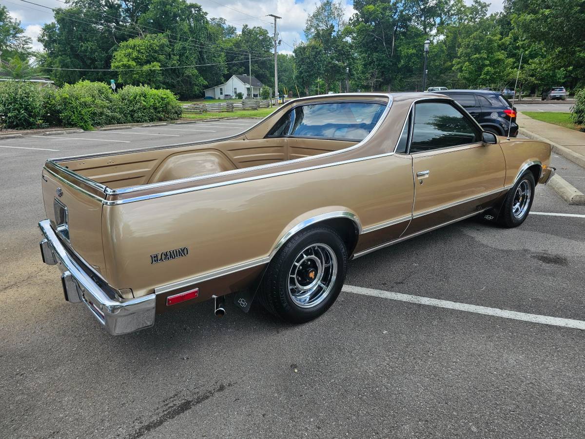 Chevrolet-El-camino-1987-brown-5