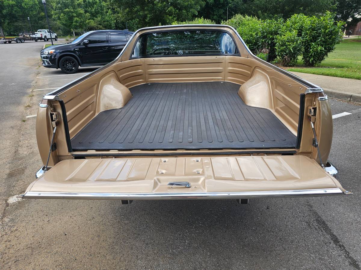 Chevrolet-El-camino-1987-brown-8