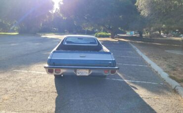 Chevrolet-El-camino-classic-1977-blue-7