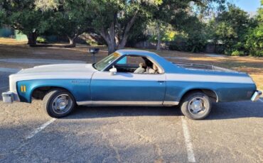 Chevrolet-El-camino-classic-1977-blue-8