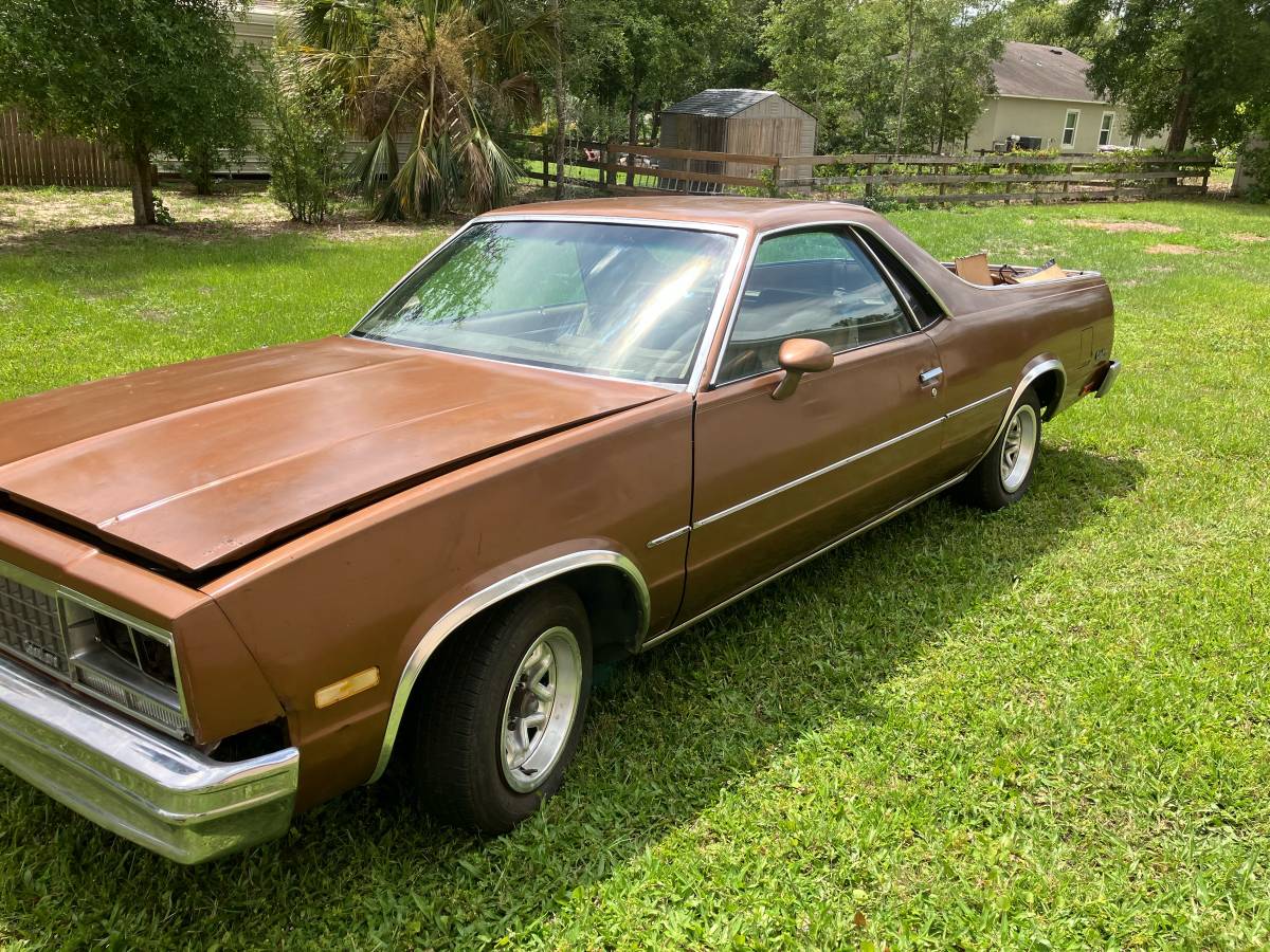Chevrolet-Elcamino-1985-brown-1