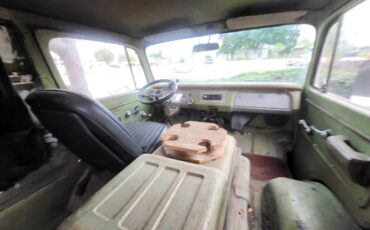 Chevrolet-G10-1969-5