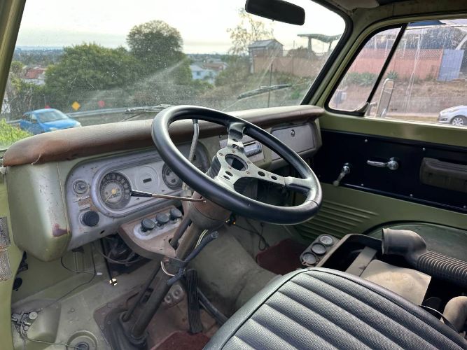 Chevrolet-G10-1969-Green-4