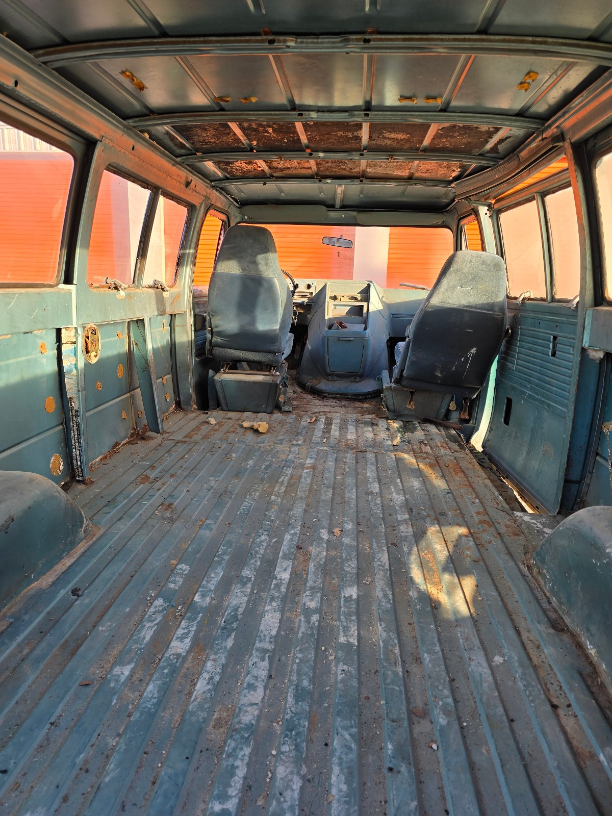 Chevrolet-G10-Van-1978-Standard-Passenger-Van-6