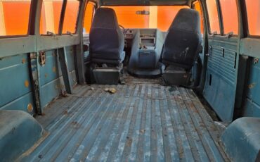 Chevrolet-G10-Van-1978-Standard-Passenger-Van-8