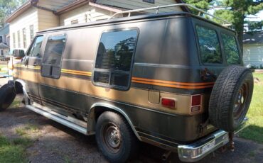 Chevrolet-G20-1982-brown-17