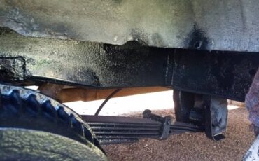 Chevrolet-G20-1982-brown-5