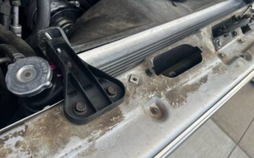 Chevrolet-G20-1984-BrownTan-BrownTan-1