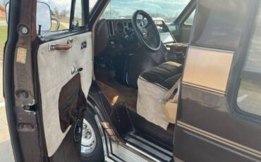 Chevrolet-G20-1984-BrownTan-BrownTan-15