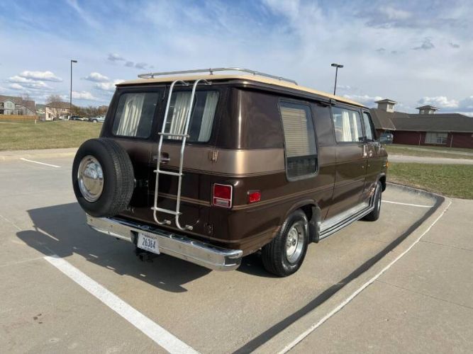 Chevrolet-G20-1984-BrownTan-BrownTan-21