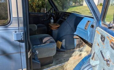 Chevrolet-G20-1990-Blue-11