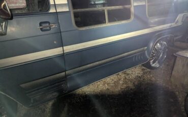 Chevrolet-G20-1990-Blue-14