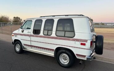 Chevrolet-G20-1992-White-6