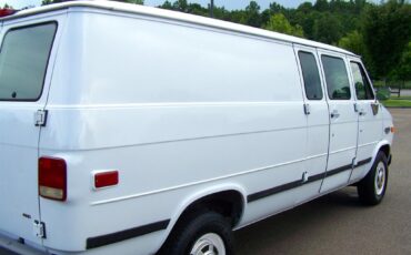 Chevrolet-G20-Van-1995-MinivanVan-13