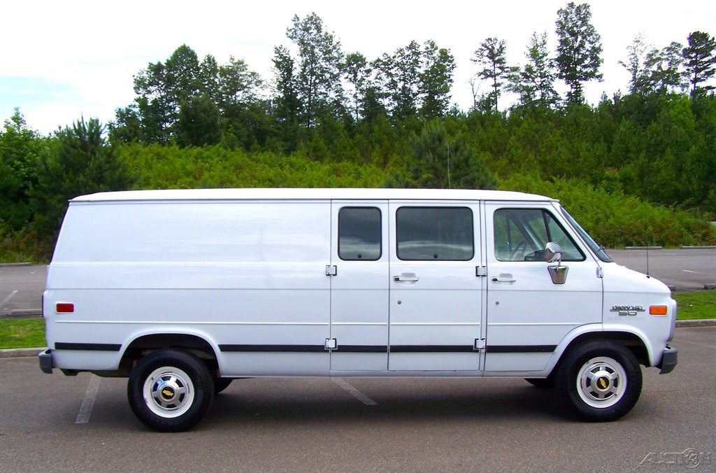Chevrolet-G20-Van-1995-MinivanVan-5