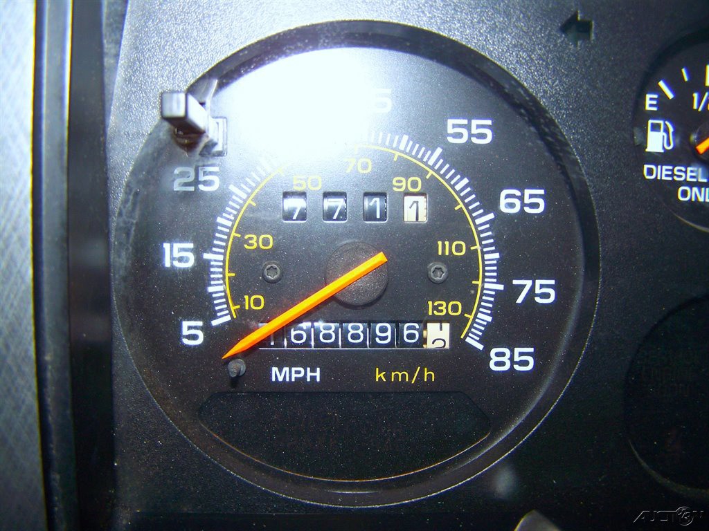 Chevrolet-G20-Van-1995-MinivanVan-9
