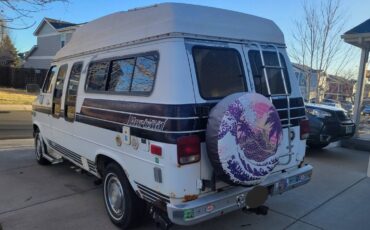 Chevrolet-G20-van-1988-white-2