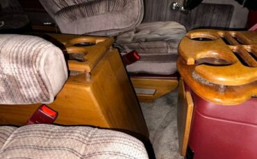 Chevrolet-G20-van-1992-Frost-White-Garnet-15
