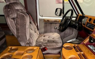 Chevrolet-G20-van-1992-Frost-White-Garnet-20