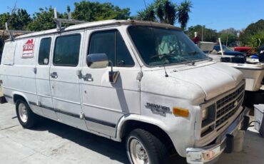Chevrolet-G20-van-1993-white