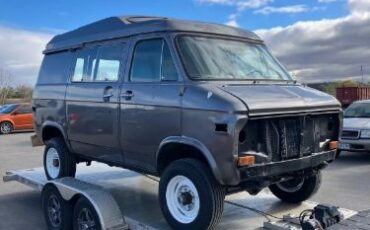 Chevrolet-G30-1976-Gray-White-3