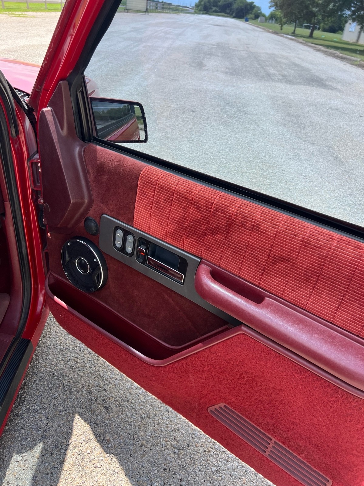 Chevrolet-Half-Ton-1991-12