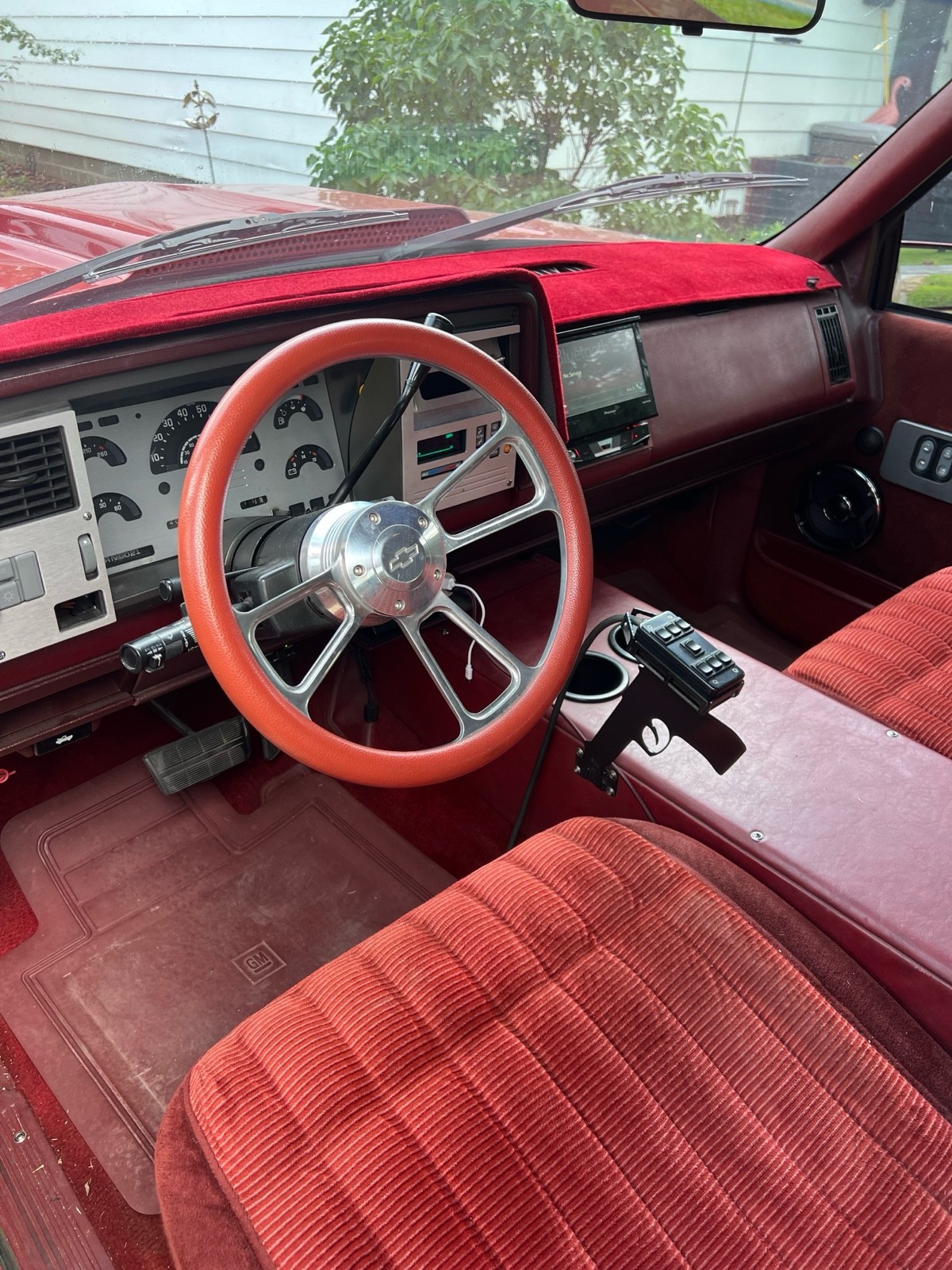 Chevrolet-Half-Ton-1991-9