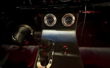 Chevrolet-Ii-1963-Red-BlackRed-stitching-13