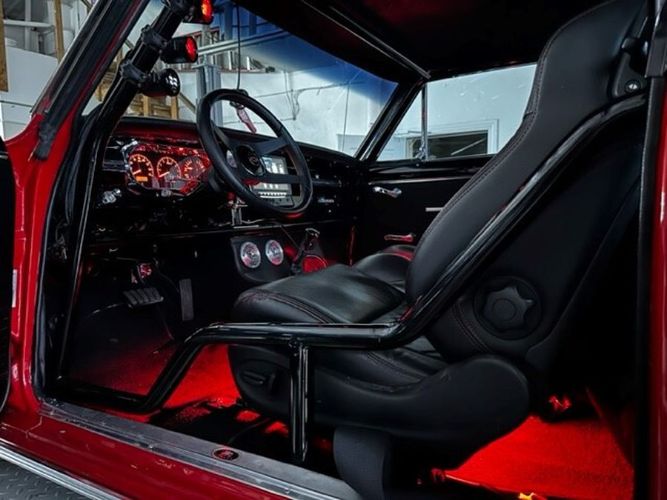 Chevrolet-Ii-1963-Red-BlackRed-stitching-17