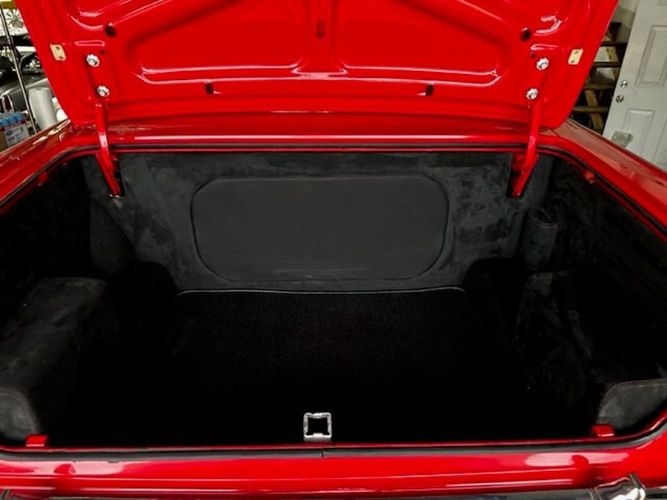 Chevrolet-Ii-1963-Red-BlackRed-stitching-20