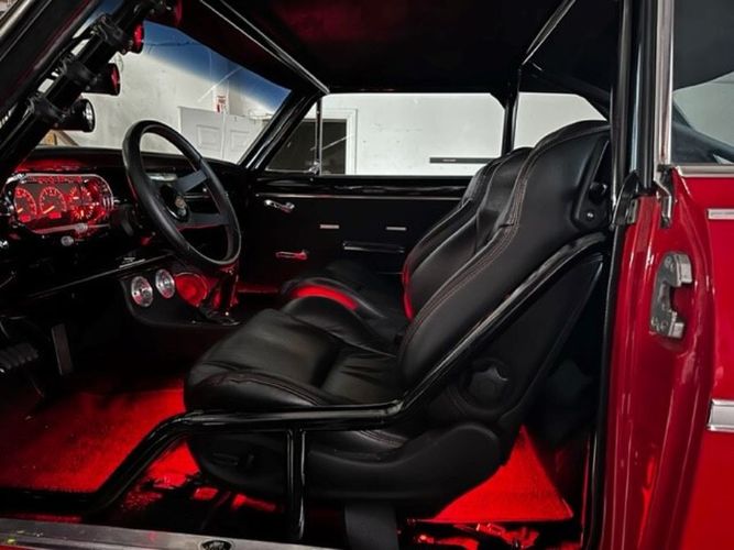 Chevrolet-Ii-1963-Red-BlackRed-stitching-29