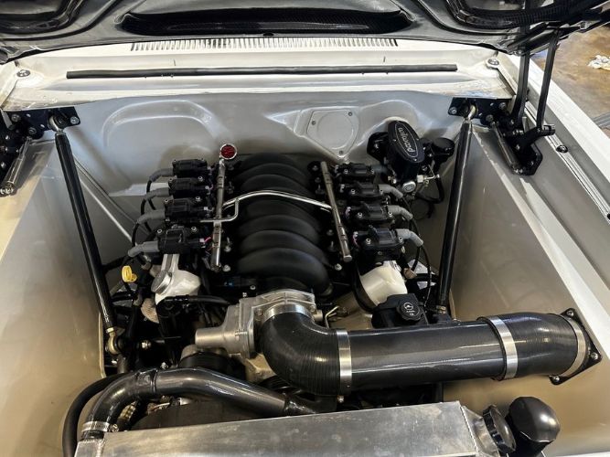 Chevrolet-Ii-1964-Pearl-White-Black-10