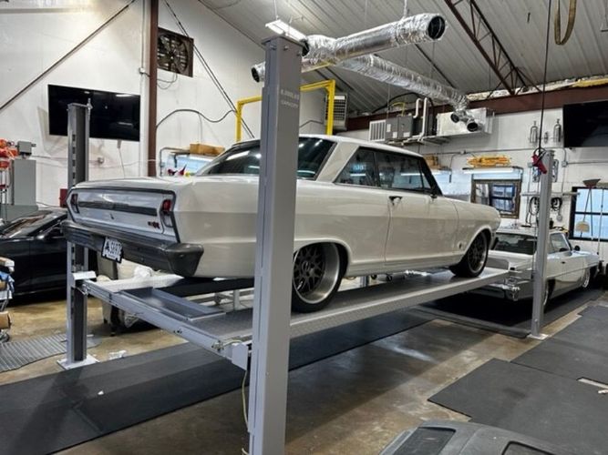 Chevrolet-Ii-1964-Pearl-White-Black-35