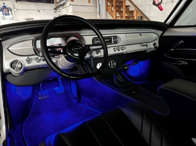 Chevrolet-Ii-1964-Pearl-White-Black-5