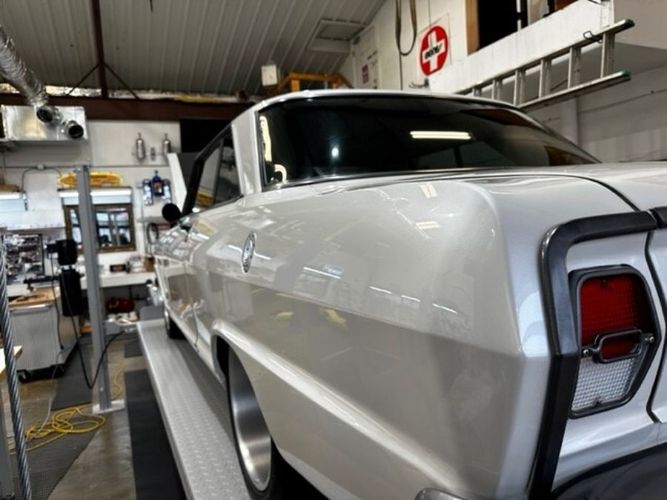 Chevrolet-Ii-1964-Pearl-White-Black-7