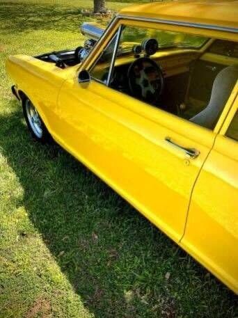 Chevrolet-Ii-1964-Yellow-Gray-5