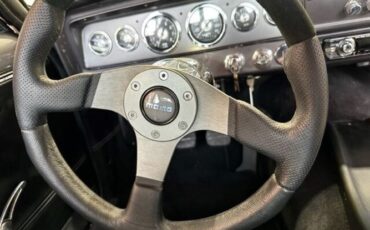 Chevrolet-Ii-1966-Gray-Black-Leather-10