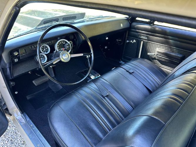 Chevrolet-Ii-1968-Tan-Black-19