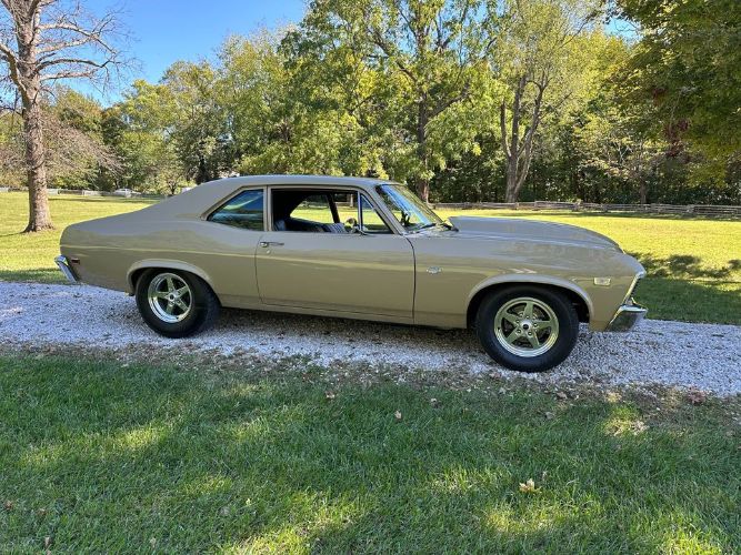 Chevrolet-Ii-1968-Tan-Black-2