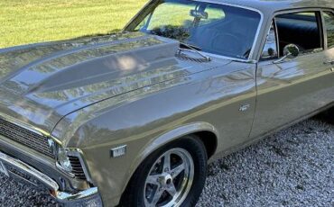 Chevrolet-Ii-1968-Tan-Black