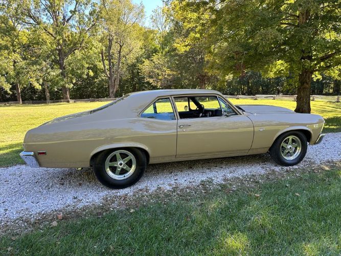 Chevrolet-Ii-1968-Tan-Black-8