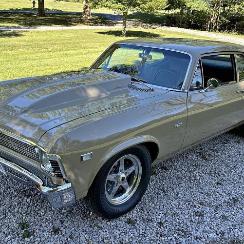 Chevrolet-Ii-1968-Tan-Black